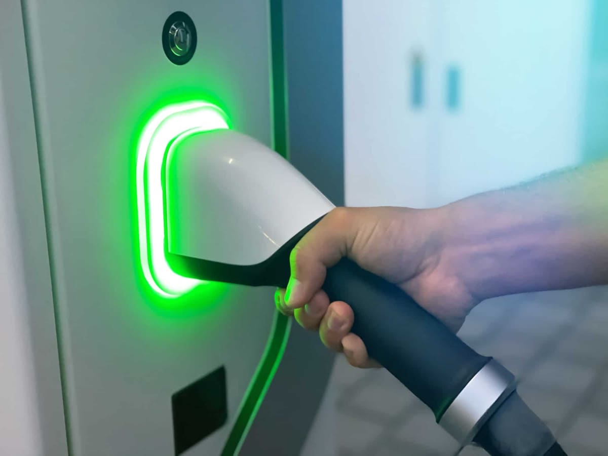 Electric cars: cost savings for Stone drivers — Stone news photo (A Little Bit of Stone)