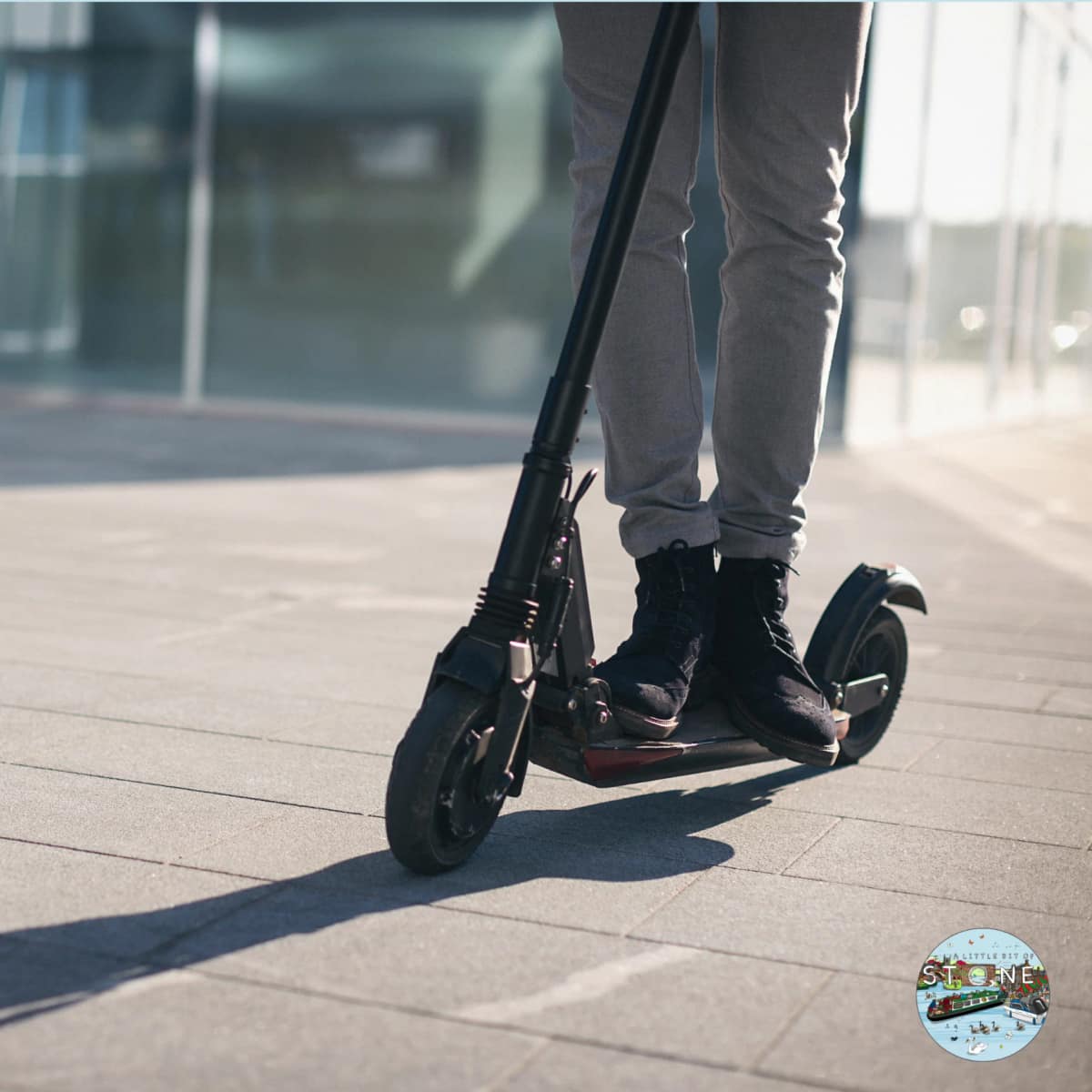 Police Appeal After E-Scooter Rider Heads Towards Traffic in Stone — Stone news photo